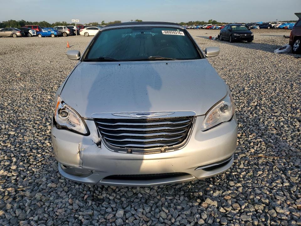 Продажа на аукционе авто 2012 Chrysler 200, vin: 1C3BCBEB3CN233288, номер лота: 68959316