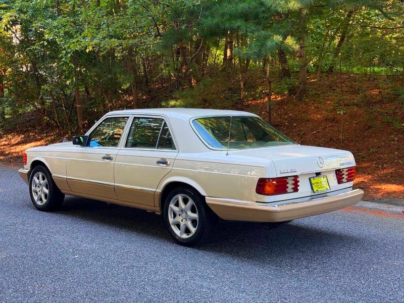 1983 Mercedes-benz 300 მანქანა იყიდება აუქციონზე, vin: WDBCB20AXDB047850        , აუქციონის ნომერი: 69360766