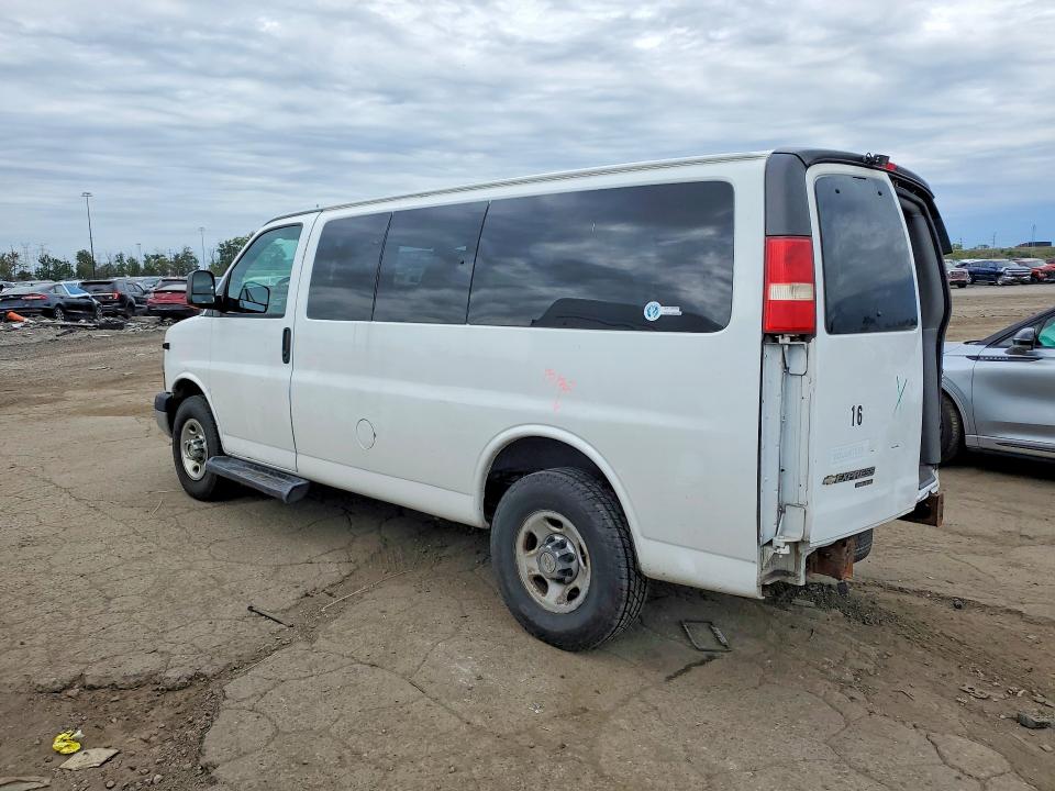 Aukcja sprzedaży 2015 Chevrolet Express G2500, vin: 1GBWGRFF0F1177757, numer aukcji: 68598236