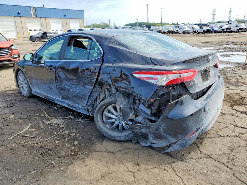 Продаж на аукціоні авто 2018 Toyota Camry, vin: 4T1B11HK7JU065211, номер лоту: 67339956