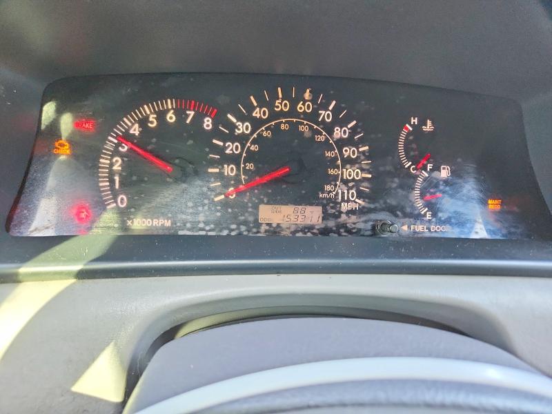69194546 :رقم المزاد ، 1NXBR32E05Z354816 vin ، 2005 Toyota Corolla مزاد بيع