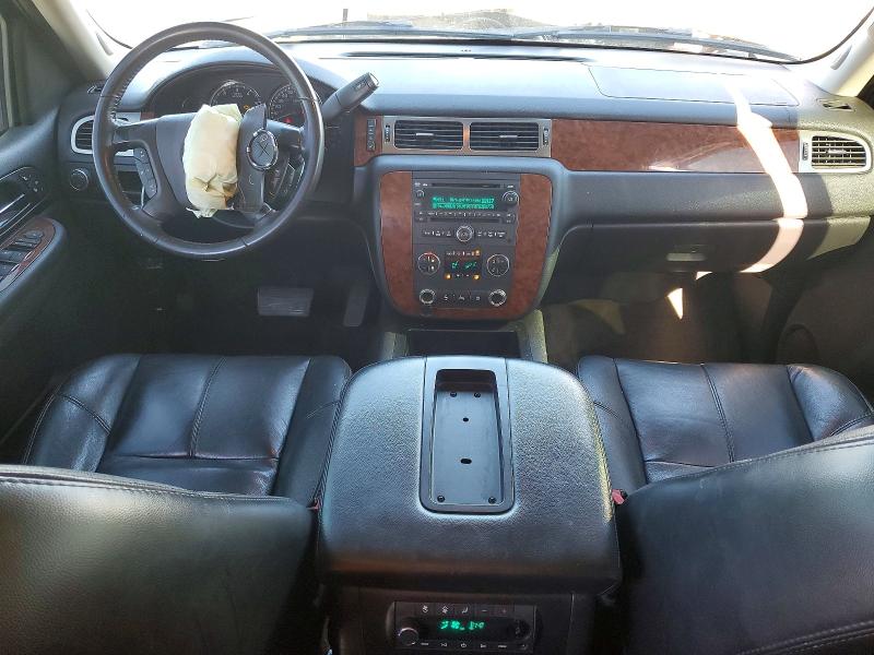Продаж на аукціоні авто 2007 Chevrolet Suburban, vin: 1GNFC16J57R221453, номер лоту: 70441316