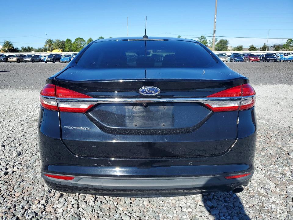 69757206 :رقم المزاد ، 3FA6P0HD8HR353195 vin ، 2017 Ford Fusion مزاد بيع