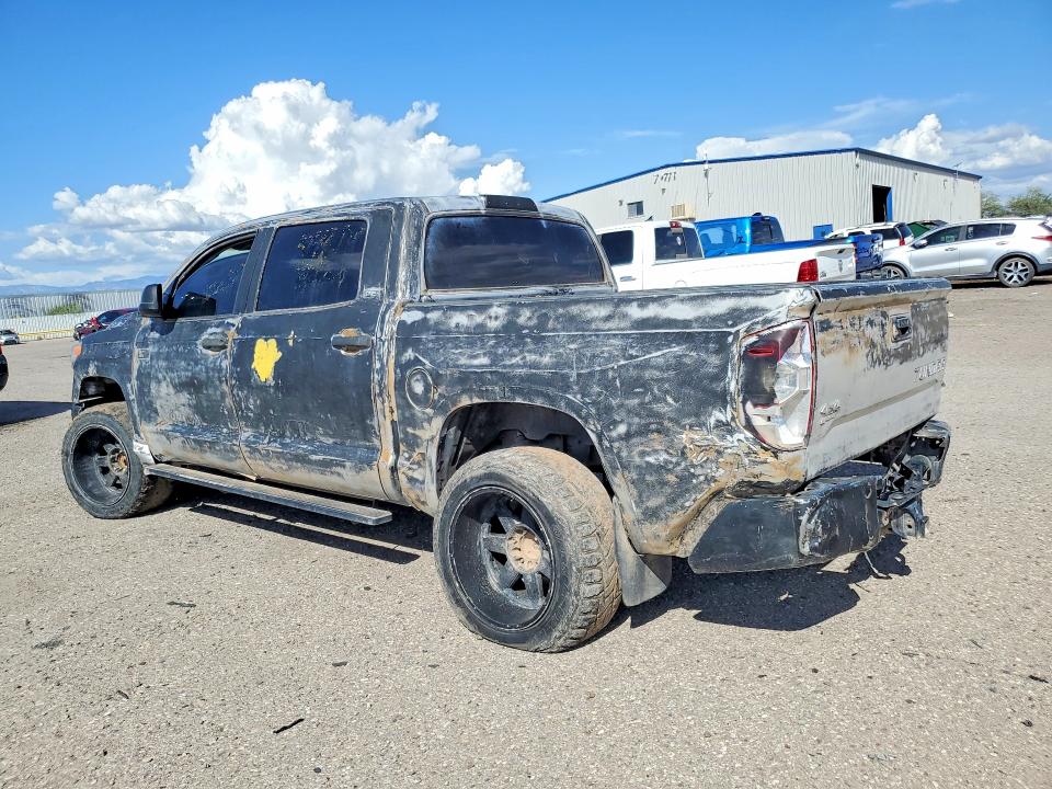 Продажа на аукционе авто 2017 Toyota Tundra, vin: 5TFDW5F16HX595100, номер лота: 68659696