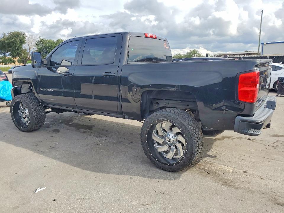 70062466 :رقم المزاد ، 3GCPCPEH7JG144266 vin ، 2018 Chevrolet Silverado مزاد بيع