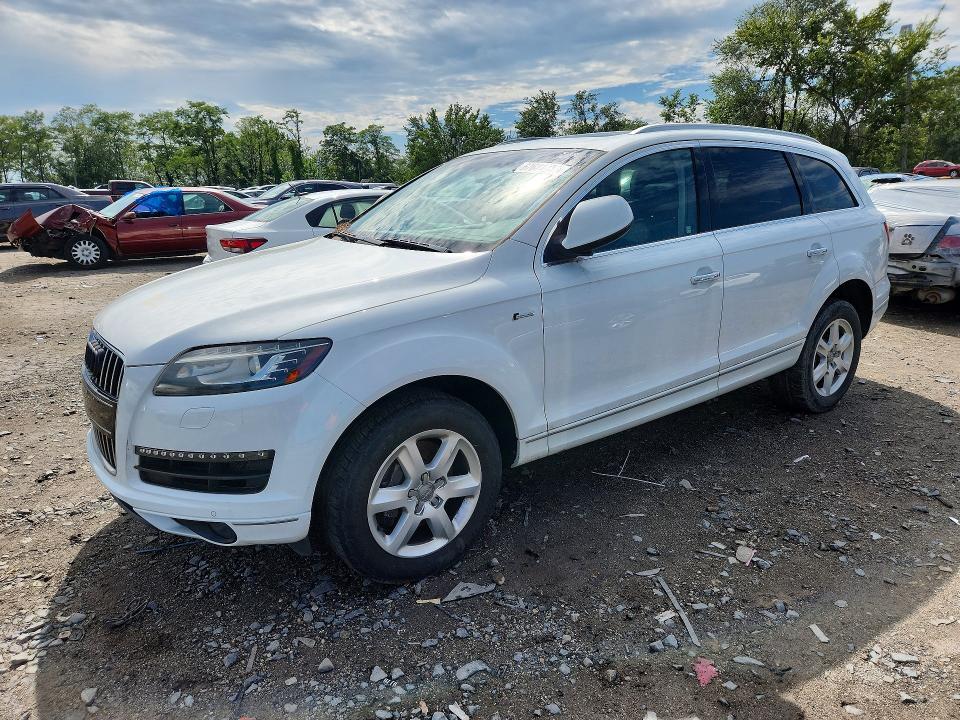 Продаж на аукціоні авто 2015 Audi Q7, vin: WA1LGAFE7FD025376, номер лоту: 67641036