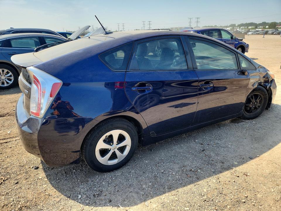 2015 Toyota Prius მანქანა იყიდება აუქციონზე, vin: JTDKN3DU5F1898932, აუქციონის ნომერი: 67044176