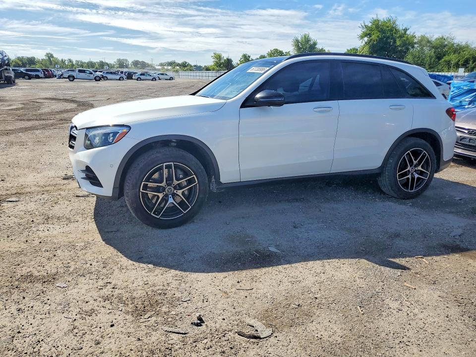 67730986 :رقم المزاد ، WDC0G4KB8KV180488 vin ، 2019 Mercedes-benz Glc مزاد بيع