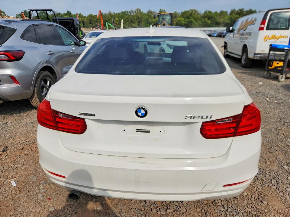 Продажа на аукционе авто 2015 Bmw 320, vin: WBA3C3G54FNS73104, номер лота: 69430826