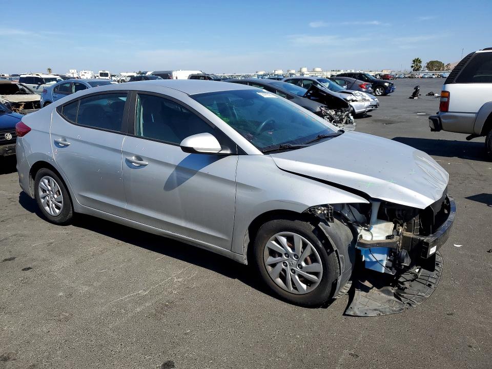 69445606 :رقم المزاد ، 5NPD74LF3JH288234 vin ، 2018 Hyundai Elantra مزاد بيع