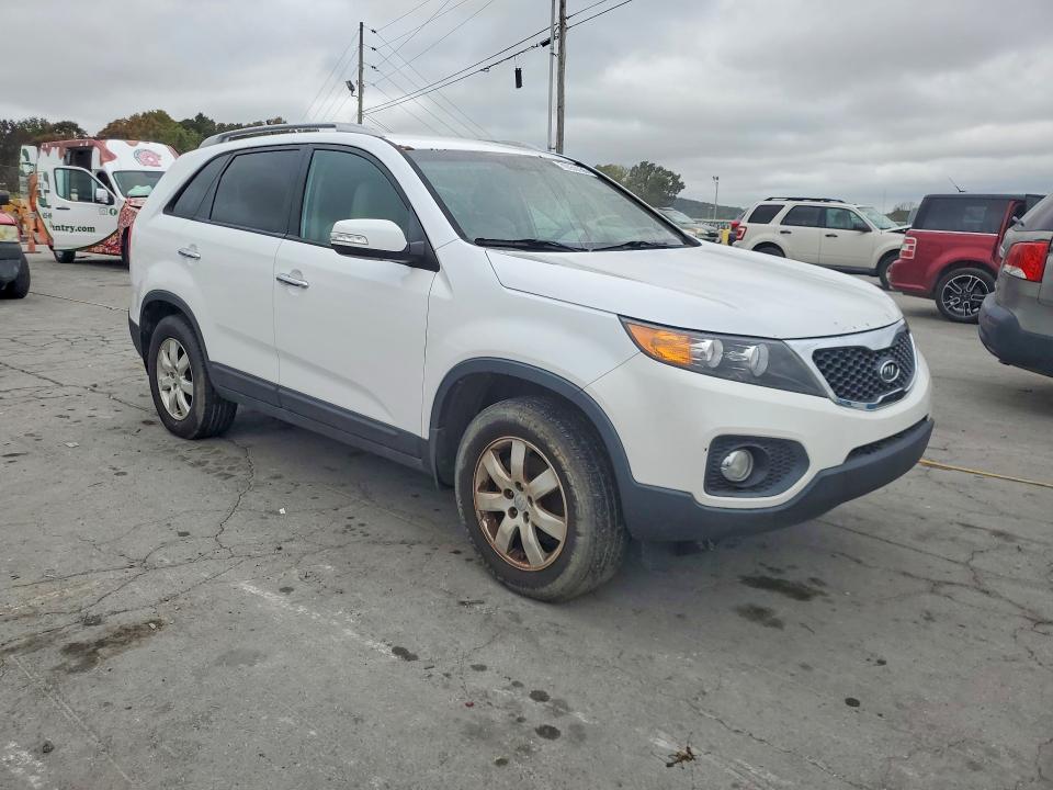 Продажа на аукционе авто 2011 Kia Sorento, vin: 5XYKT4A14BG172186, номер лота: 70550356