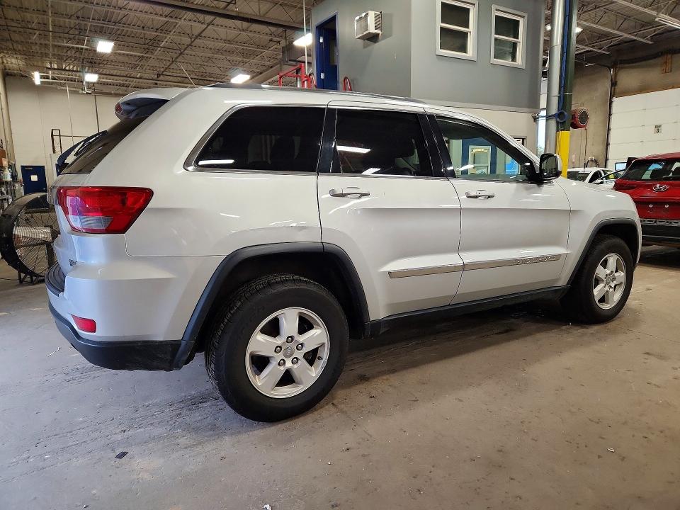Продаж на аукціоні авто 2011 Jeep Grand Cherokee, vin: 1J4RR4GG1BC640205, номер лоту: 70681256
