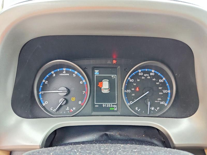 Продажа на аукционе авто 2018 Toyota Rav4, vin: 2T3RFREV3JW719254, номер лота: 71162046