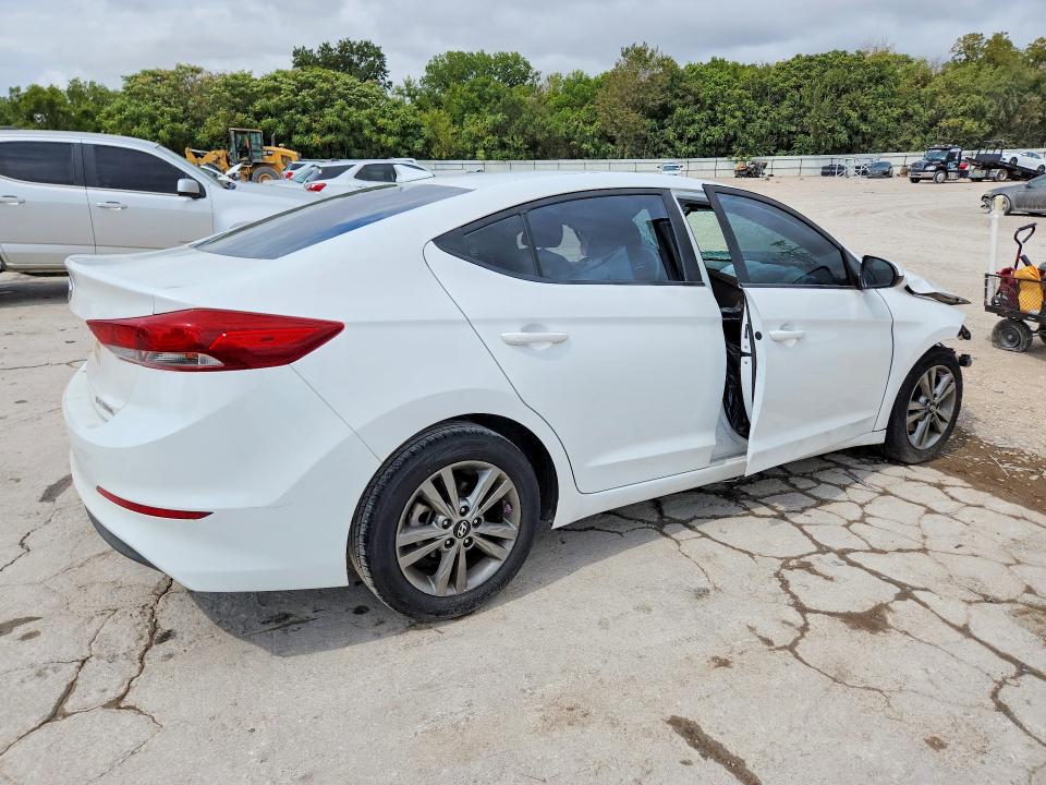 2018 Hyundai Elantra მანქანა იყიდება აუქციონზე, vin: 5NPD84LFXJH253820, აუქციონის ნომერი: 67682616
