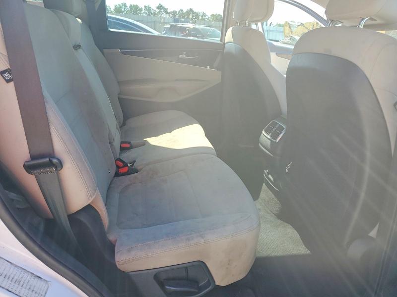 Продажа на аукционе авто 2017 Kia Sorento, vin: 5XYPGDA5XHG196059, номер лота: 68141336