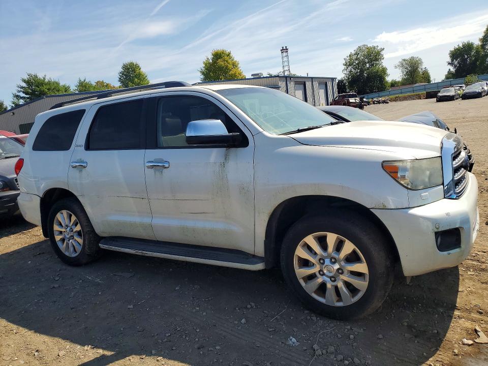 67597266 :رقم المزاد ، 5TDDY5G11BS041954 vin ، 2011 Toyota Sequoia مزاد بيع