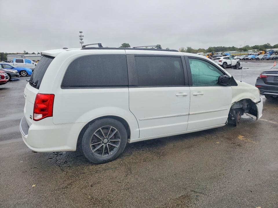 2017 Dodge Grand Caravan მანქანა იყიდება აუქციონზე, vin: 2C4RDGEG7HR813606, აუქციონის ნომერი: 70724816