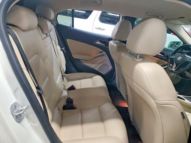 2015 Mercedes-benz Gla მანქანა იყიდება აუქციონზე, vin: WDCTG4GB3FJ093150, აუქციონის ნომერი: 71033536