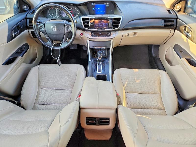 69292656 :رقم المزاد ، 1HGCR2F81FA094714 vin ، 2015 Honda Accord مزاد بيع