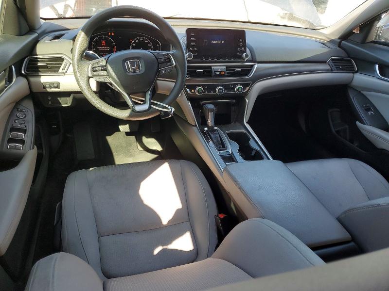 69406036 :رقم المزاد ، 1HGCV1F18JA225798 vin ، 2018 Honda Accord مزاد بيع
