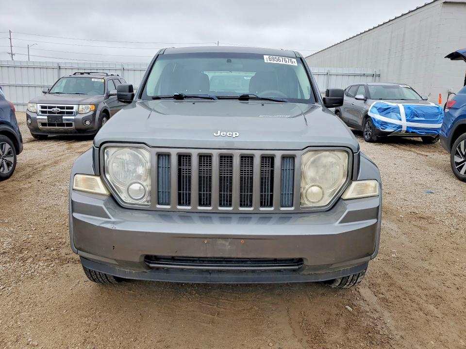 69567676 :رقم المزاد ، 1C4PJLAK0CW111887 vin ، 2012 Jeep Liberty مزاد بيع
