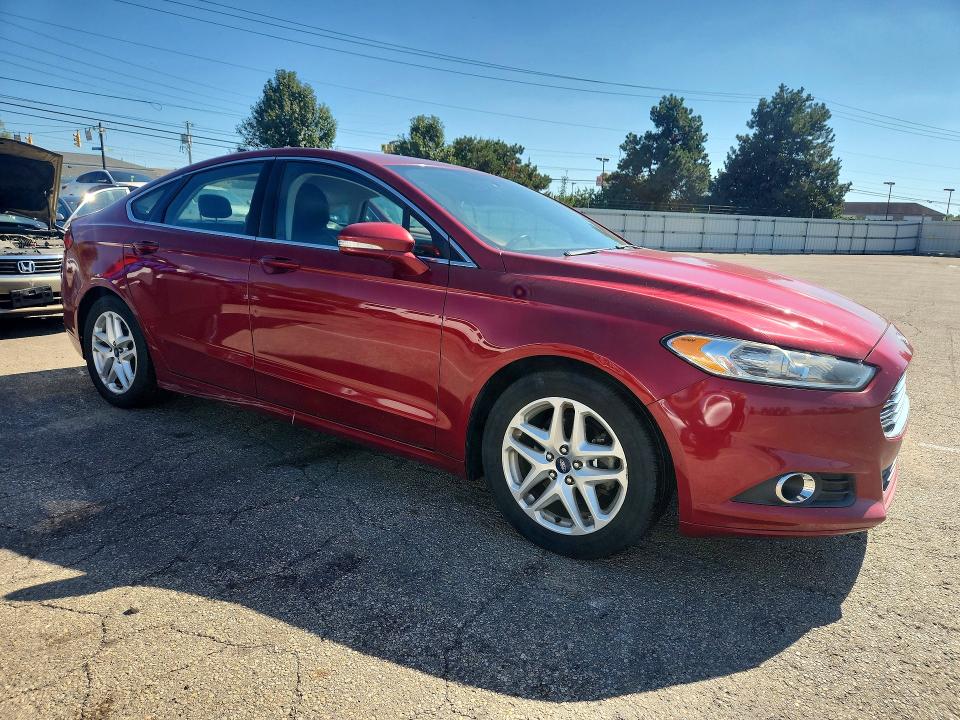 2015 Ford Fusion მანქანა იყიდება აუქციონზე, vin: 1FA6P0HD3F5108837, აუქციონის ნომერი: 70823196