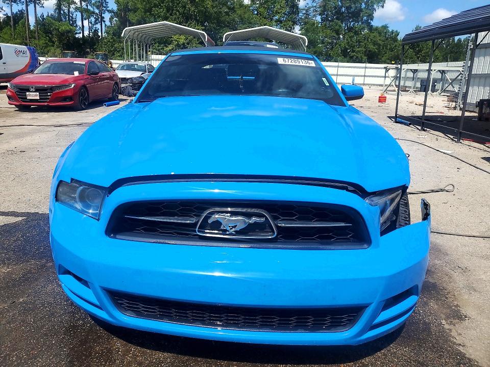 2013 Ford Mustang მანქანა იყიდება აუქციონზე, vin: 1ZVBP8EM1D5247211, აუქციონის ნომერი: 67289136
