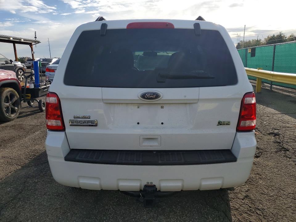 Продажа на аукционе авто 2010 Ford Escape, vin: 1FMCU9DG8AKD28362, номер лота: 70137586