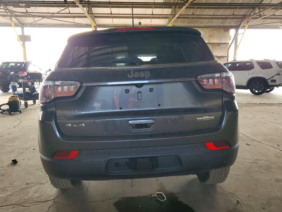 2017 Jeep Compass მანქანა იყიდება აუქციონზე, vin: 3C4NJDBB6HT672068, აუქციონის ნომერი: 68897896