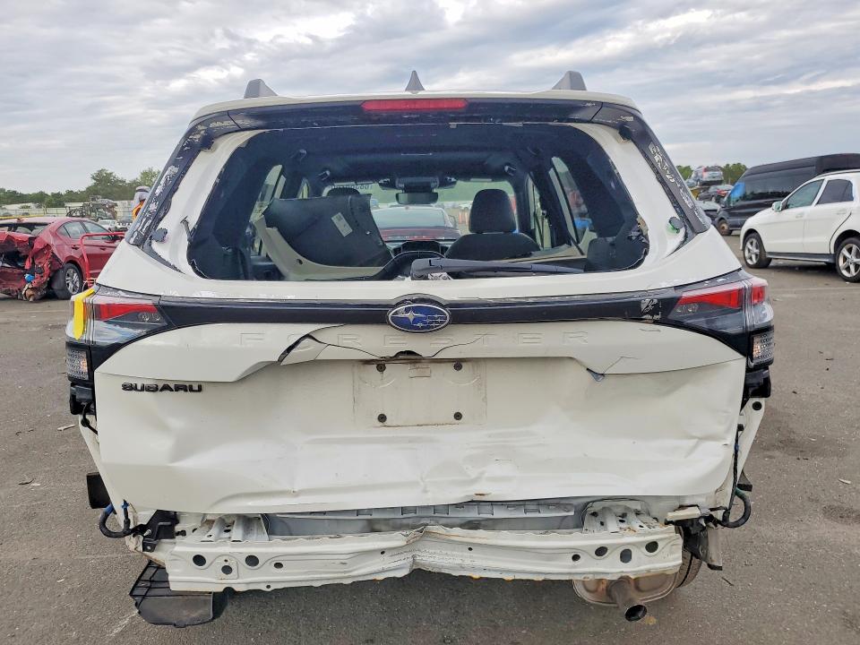 68388286 :رقم المزاد ، JF2SLDBC0SH447416 vin ، 2025 Subaru Forester مزاد بيع