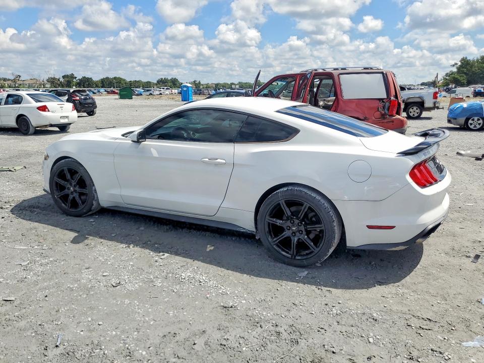 Продаж на аукціоні авто 2018 Ford Mustang, vin: 1FA6P8TH2J5106028, номер лоту: 68253256