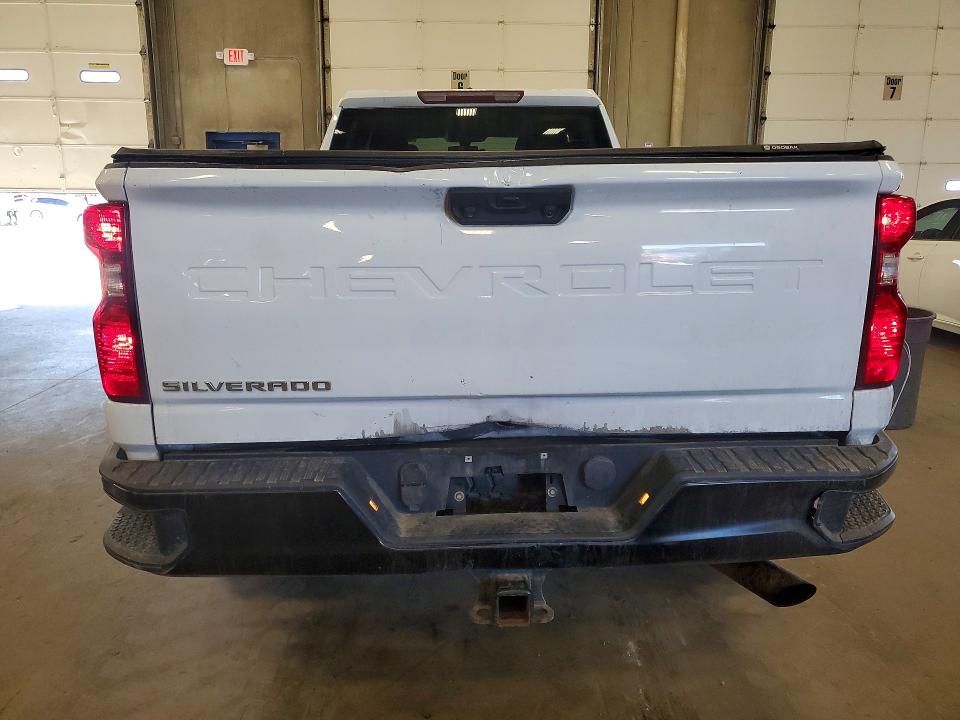 68775596 :رقم المزاد ، 1GC1YLE71MF245705 vin ، 2021 Chevrolet Silverado مزاد بيع