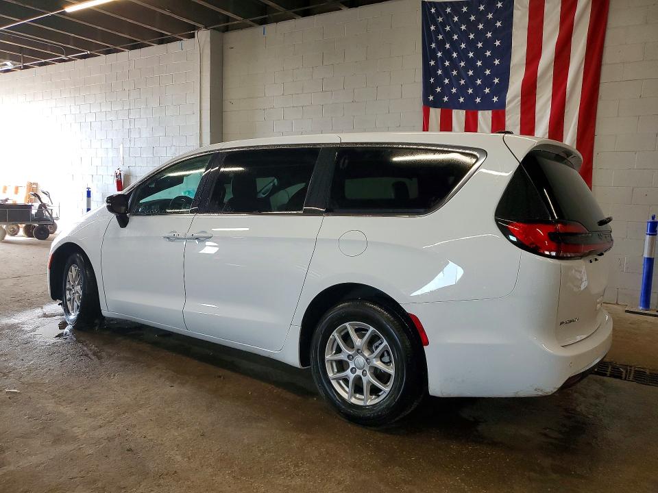 Продажа на аукционе авто 2027 Chrysler Pacifica, vin: 2C4RC1BGXVR593023, номер лота: 68924086