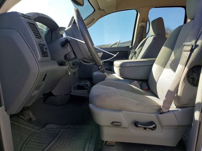 70832766 :رقم المزاد ، 1D7HU18288S637761 vin ، 2008 Dodge Ram 1500 مزاد بيع