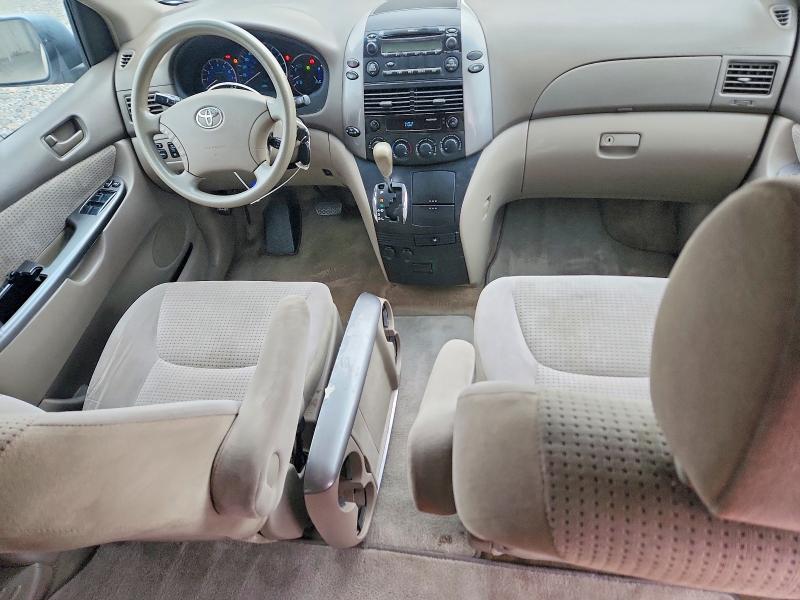 2006 Toyota Sienna მანქანა იყიდება აუქციონზე, vin: 5TDZA23C46S513330, აუქციონის ნომერი: 70690916