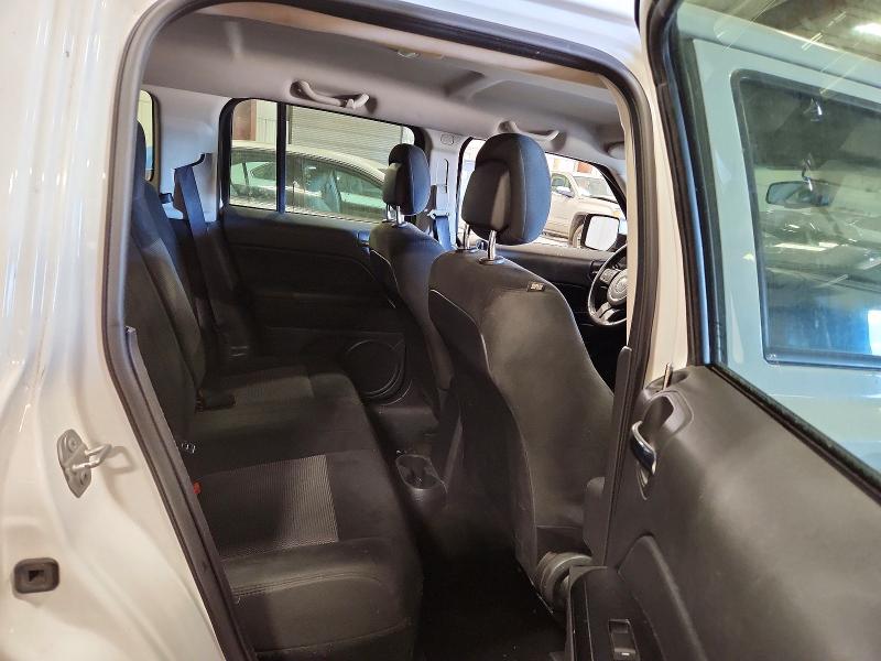 Продаж на аукціоні авто 2017 Jeep Patriot, vin: 1C4NJRFB5HD174800, номер лоту: 70416036