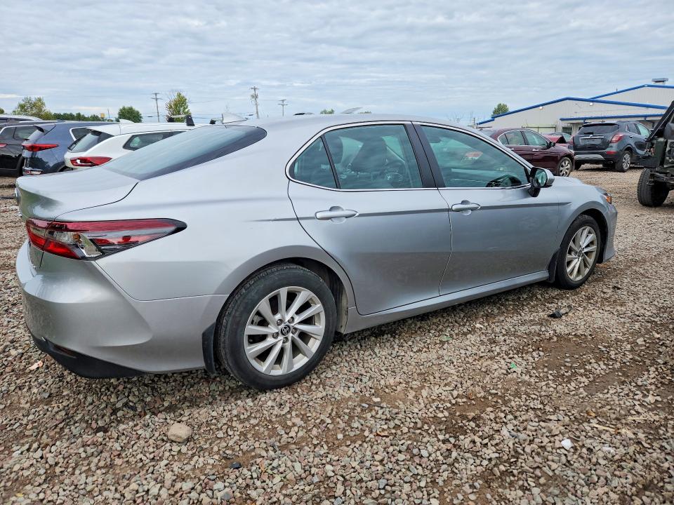 Продажа на аукционе авто 2023 Toyota Camry, vin: 4T1C11AK2PU125676, номер лота: 69031366