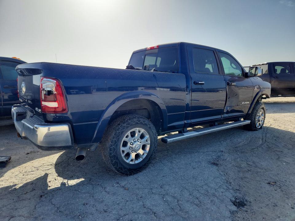 68769386 :رقم المزاد ، 3C6UR5FLXNG372669 vin ، 2022 Ram 2500 مزاد بيع