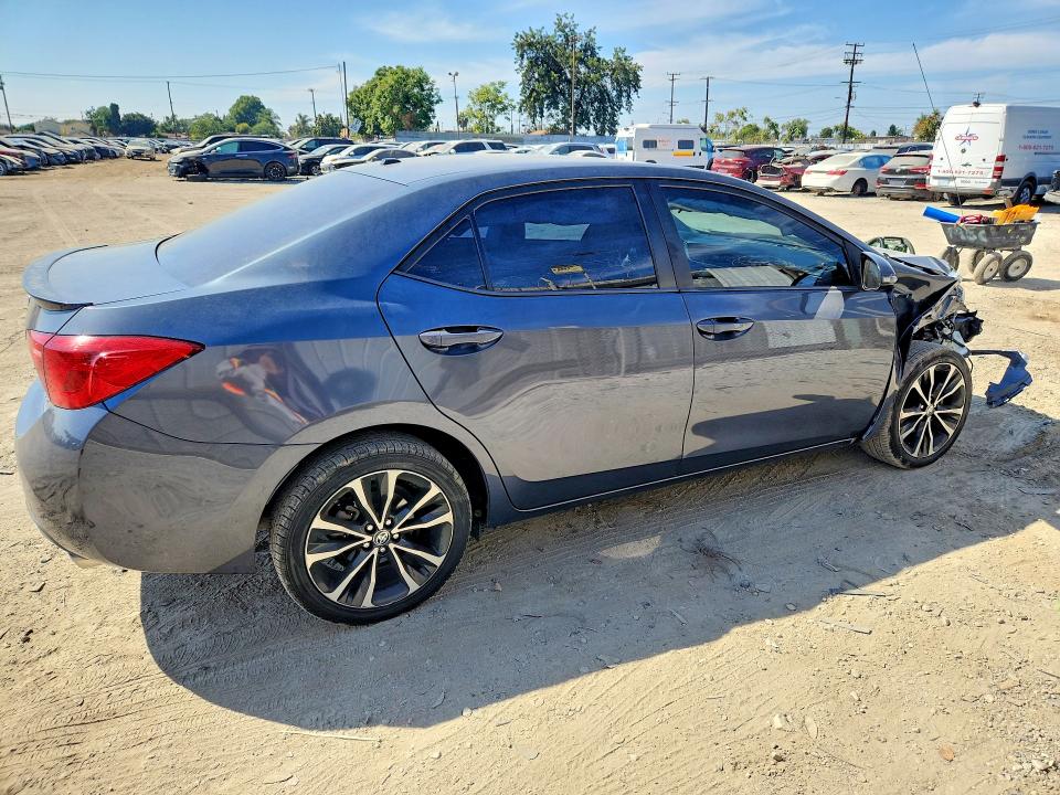 Продаж на аукціоні авто 2017 Toyota Corolla, vin: 5YFBURHE1HP584542, номер лоту: 70545586