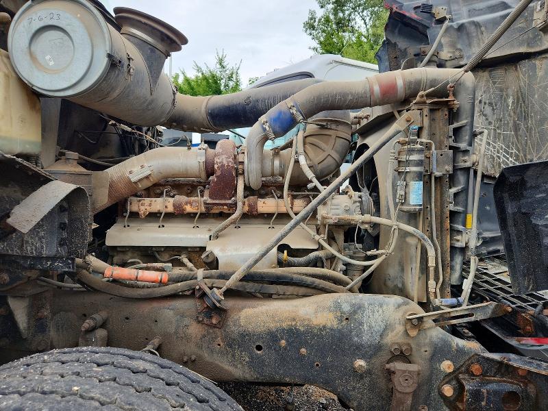 Aukcja sprzedaży 1999 Mack Cl713, vin: 1M2AD09C8XW009117, numer aukcji: 68747486