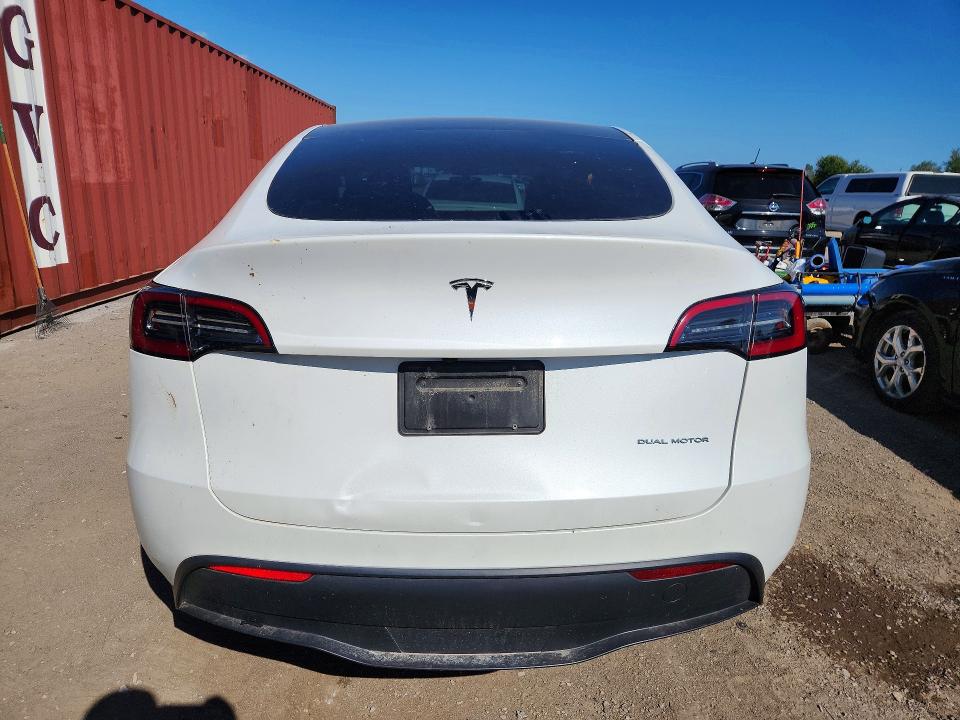 2024 Tesla Model Y მანქანა იყიდება აუქციონზე, vin: 7SAYGDEE8RF046185, აუქციონის ნომერი: 66717156
