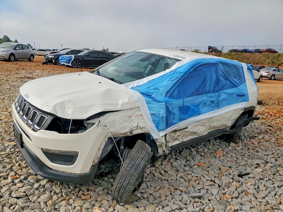 Продаж на аукціоні авто 2018 Jeep Compass, vin: 3C4NJDABXJT207722, номер лоту: 71302246