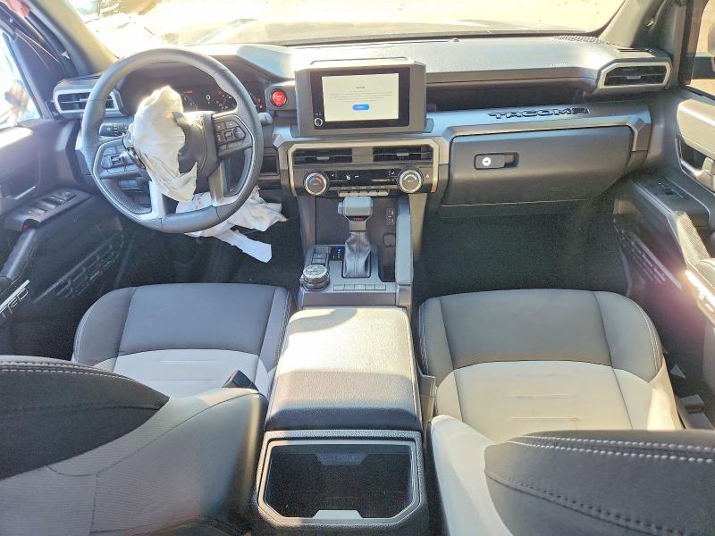 2026 Toyota Tacoma მანქანა იყიდება აუქციონზე, vin: 3TMLB5JN7TM214015, აუქციონის ნომერი: 69906536