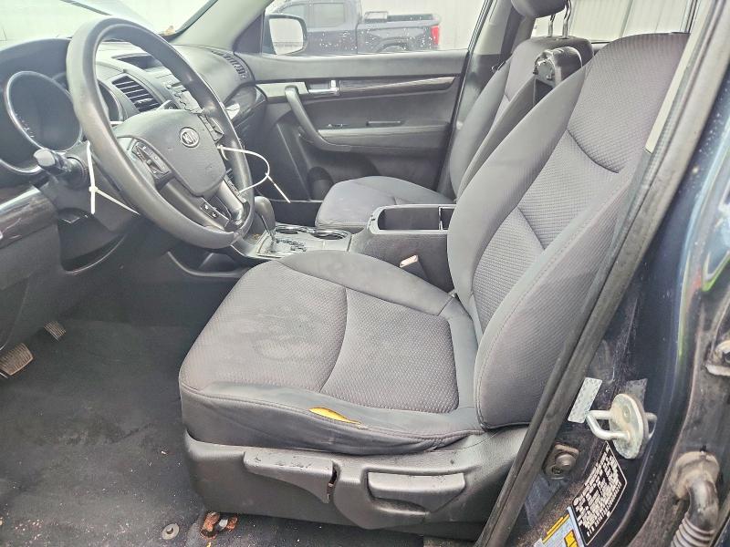 69051286 :رقم المزاد ، 5XYKT3A12BG084215 vin ، 2011 Kia Sorento مزاد بيع