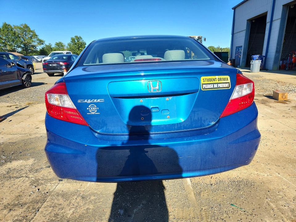 69131946 :رقم المزاد ، 2HGFB2F51CH535665 vin ، 2012 Honda Civic مزاد بيع