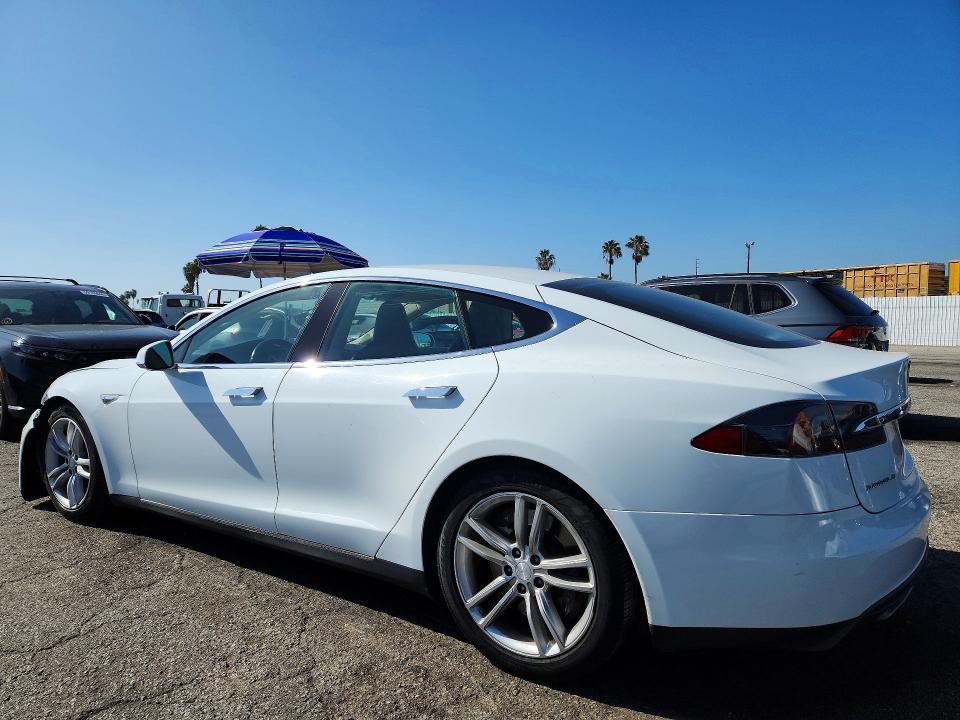 Aukcja sprzedaży 2013 Tesla Model S, vin: 5YJSA1DN7DFP15544, numer aukcji: 68592196