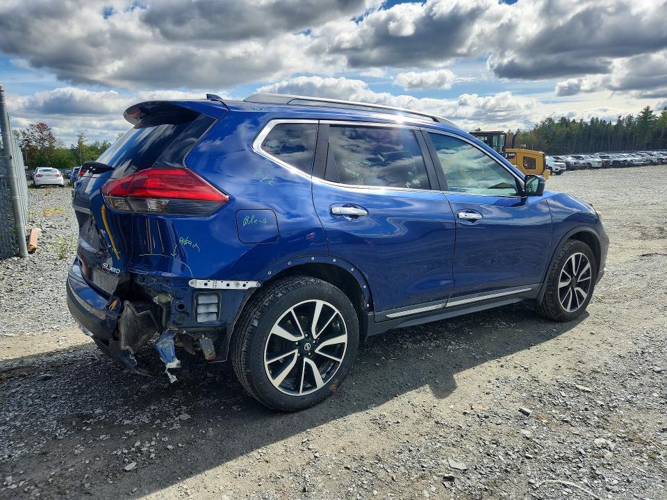 Продаж на аукціоні авто 2017 Nissan Rogue, vin: 5N1AT2MV5HC755048, номер лоту: 69967766