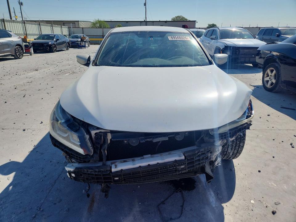 Продажа на аукционе авто 2017 Honda Accord, vin: 1HGCR2F13HA057332, номер лота: 69548026