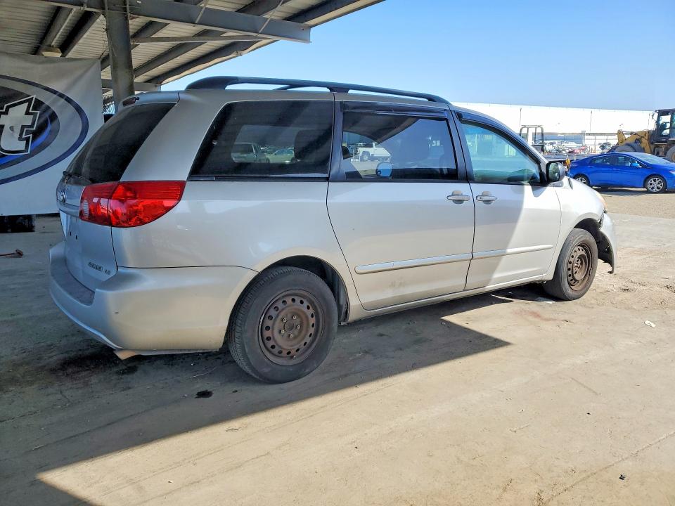 68886366 :رقم المزاد ، 5TDZA23C26S551462         vin ، 2006 Toyota Sienna مزاد بيع
