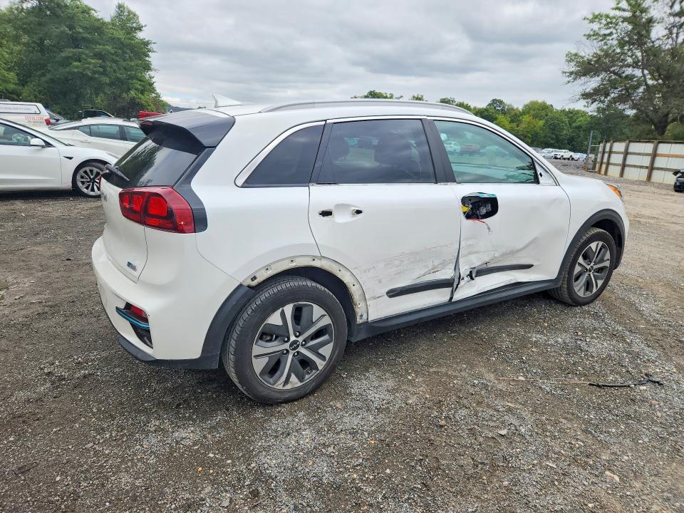 2022 Kia Niro Ev მანქანა იყიდება აუქციონზე, vin: KNDCC3LG0N5160906, აუქციონის ნომერი: 70358416